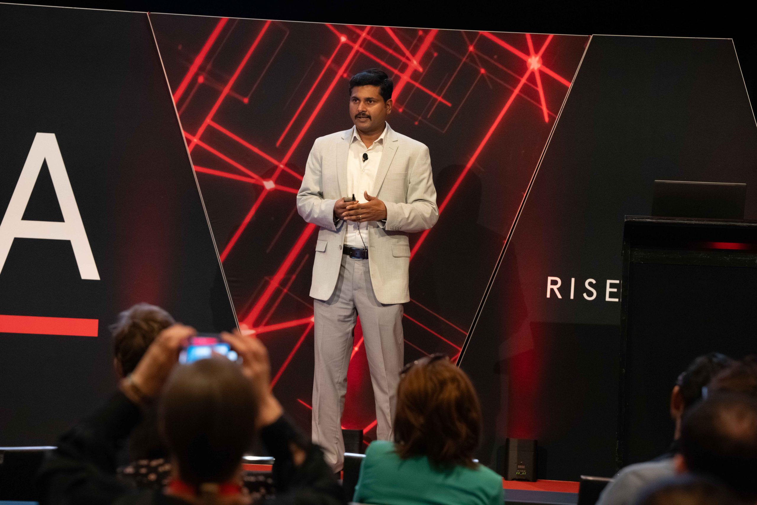 Your Agents Are Only as Good as Their Data: Why Authoritative Data and MCP Will Define the Next Enterprise Stack