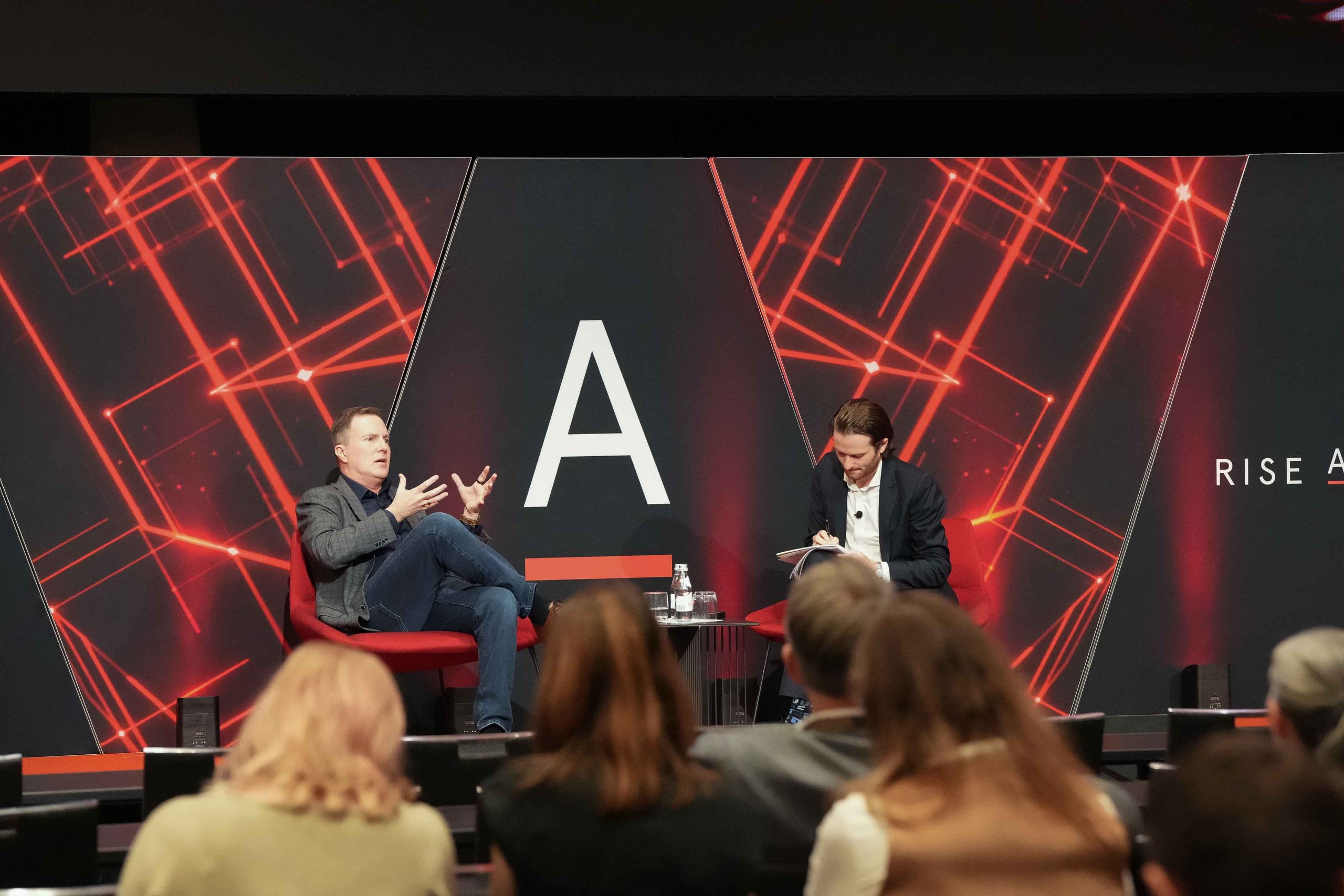 From Data Islands to Insights: Overcoming Barriers in the Golden Era of Data Democratisation